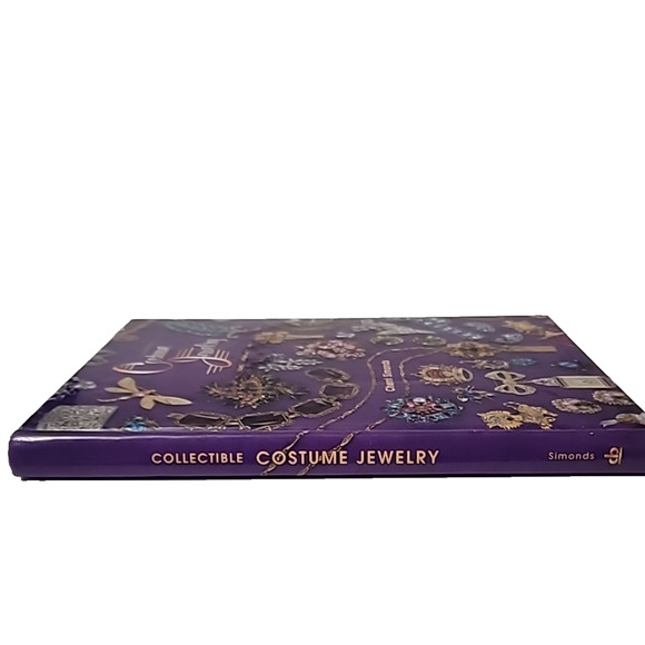 Collectible Costume Jewelry: Identification and Values by Cherri Simonds 1997 - Picture 8 of 14
